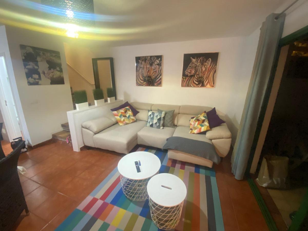 Holiday House Parque Azul Playa La Arena Free Wifi 푸에르토 데 산티아고 외부 사진